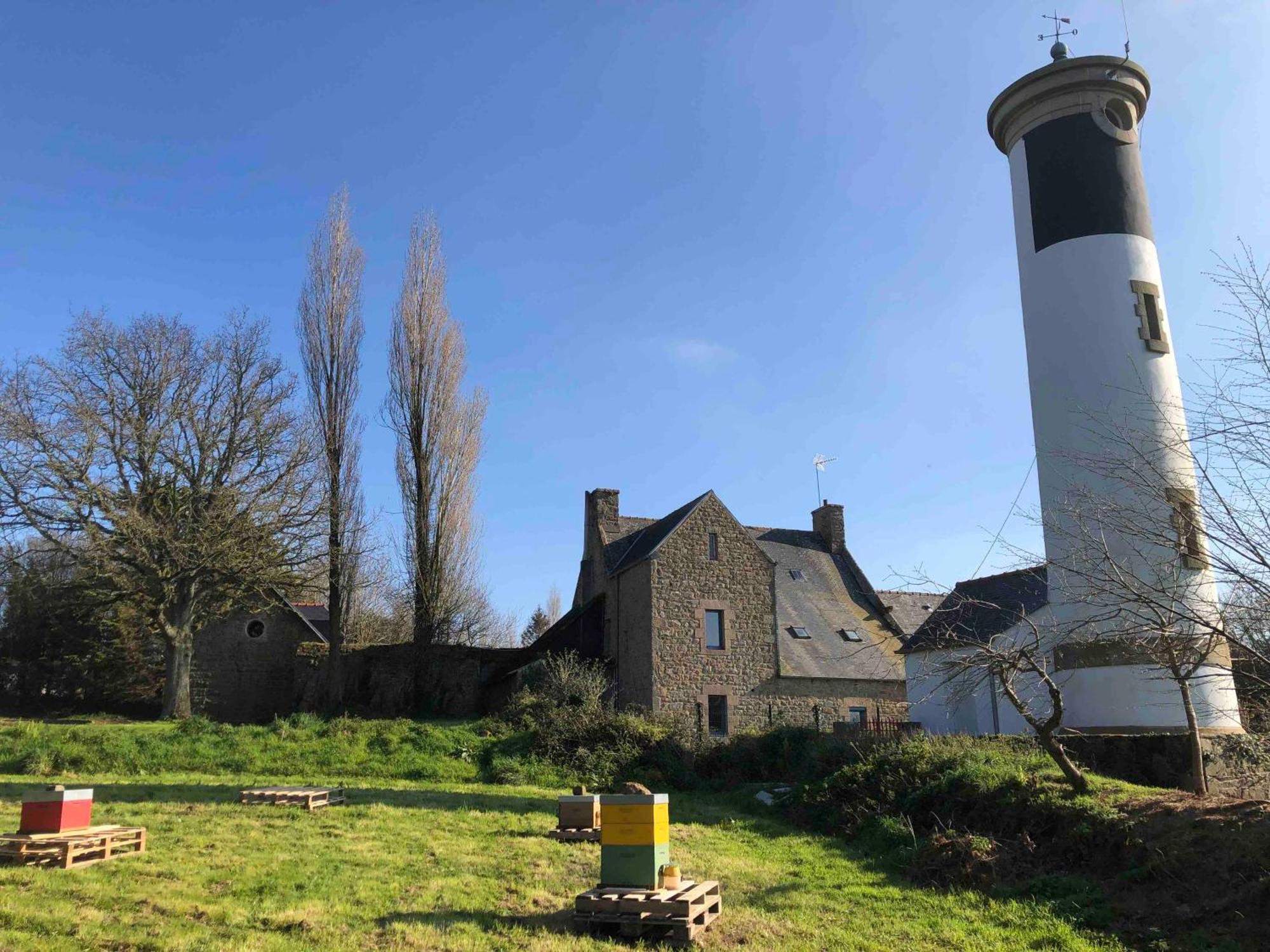 Les Ecolodges Sous Le Phare Louannec Luaran gambar