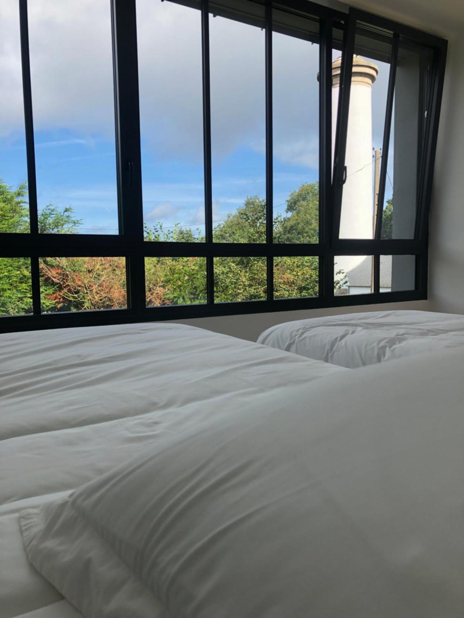 Les Ecolodges Sous Le Phare Louannec Luaran gambar