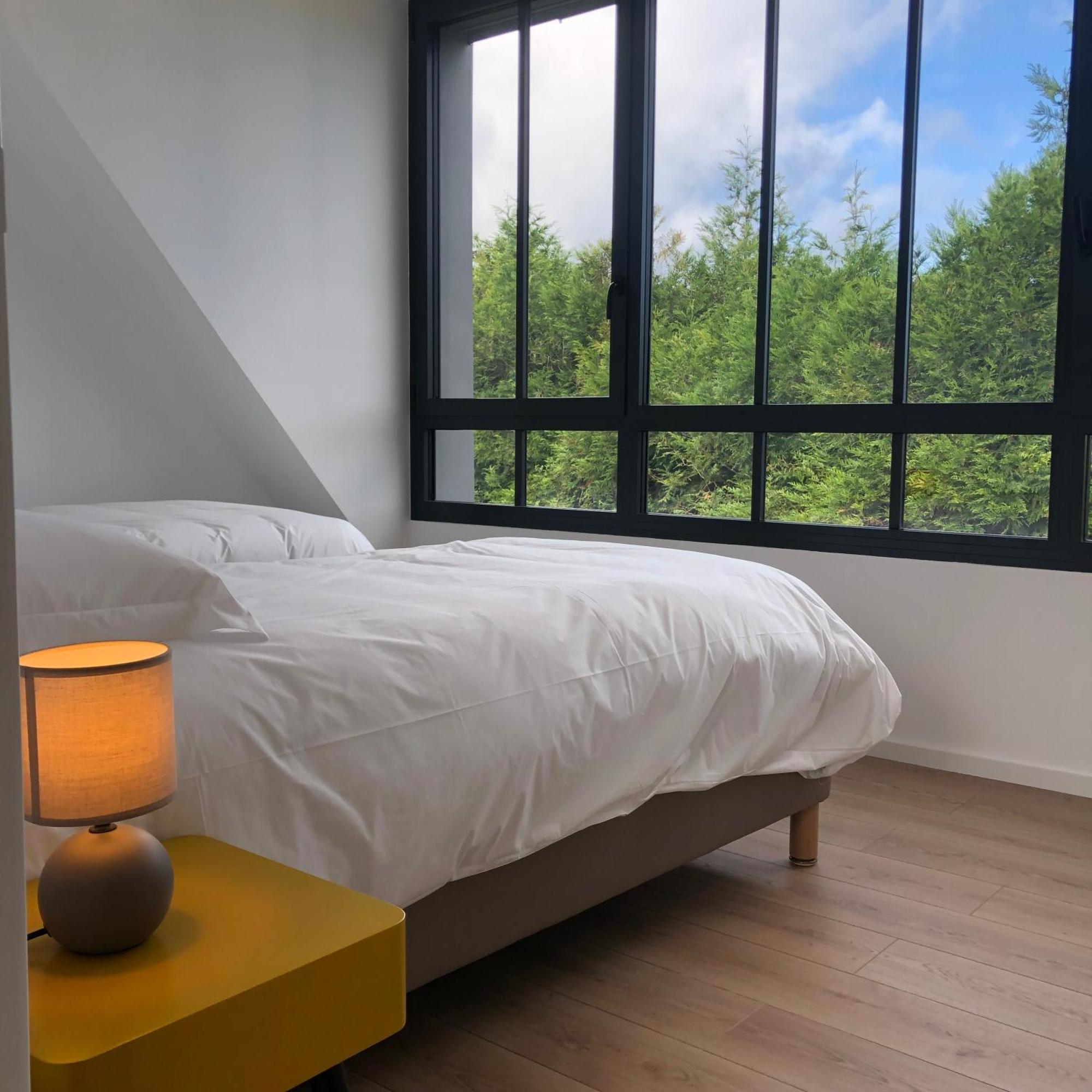 Les Ecolodges Sous Le Phare Louannec Luaran gambar