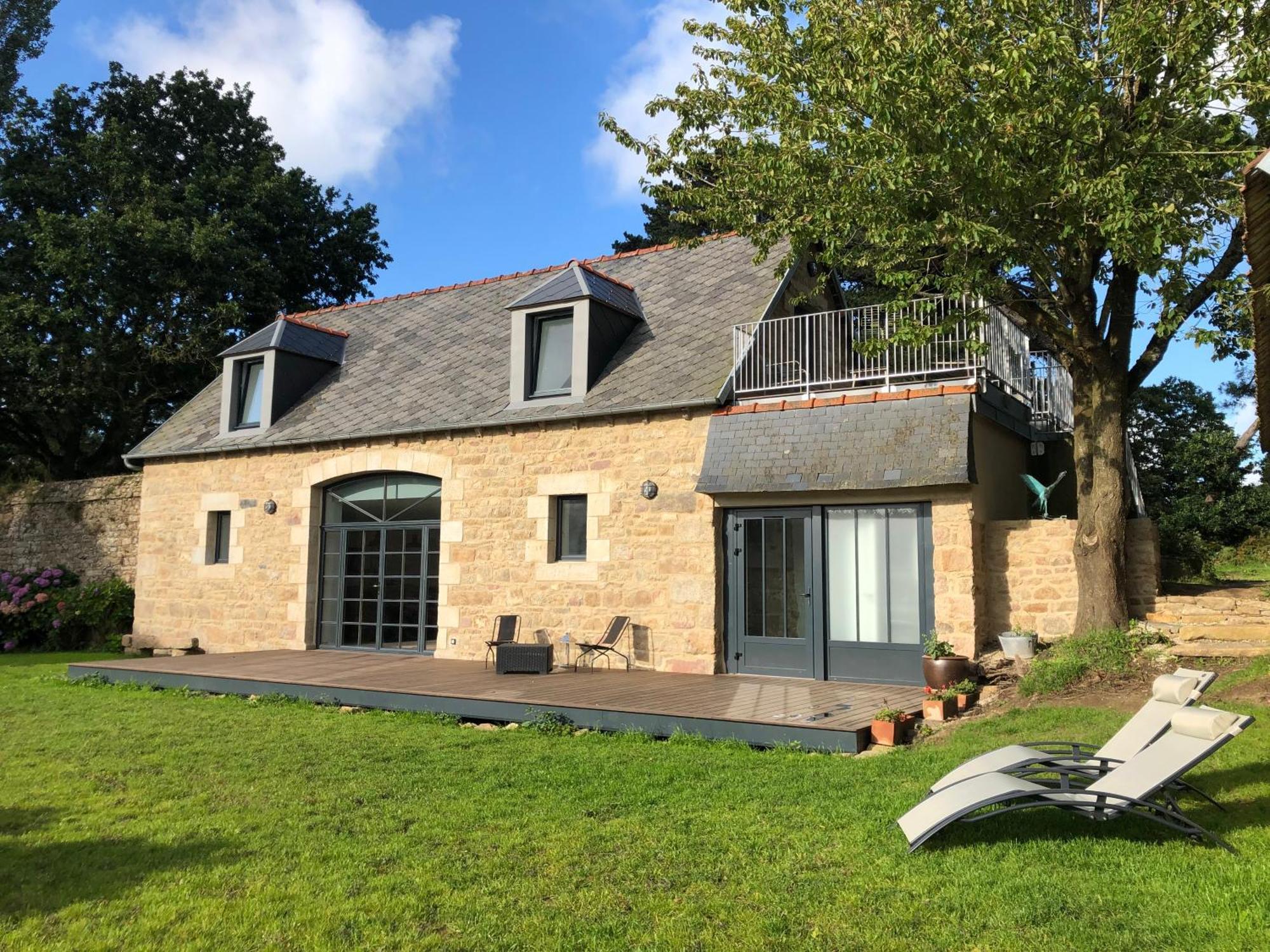 Les Ecolodges Sous Le Phare Louannec Luaran gambar